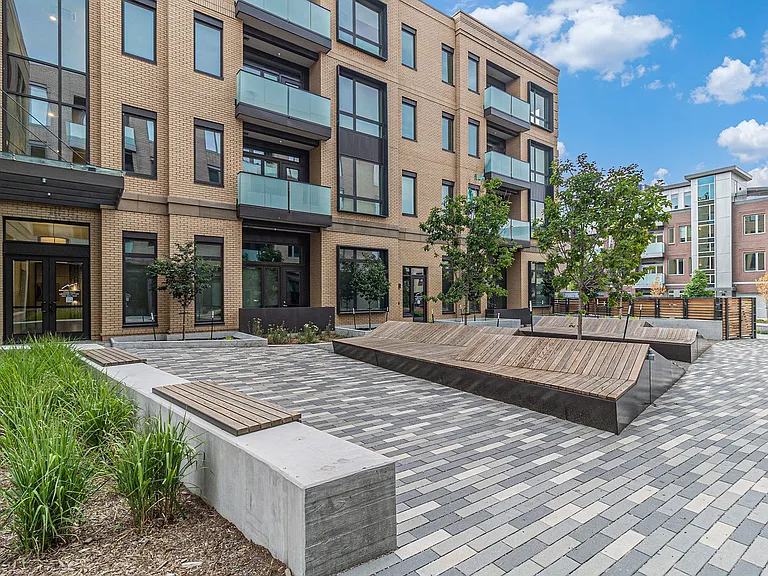 Pearl at Boulder Commons — Photo 13