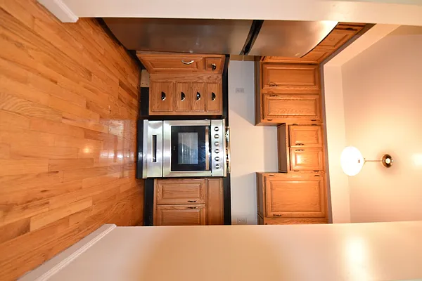 Rented by (Legacy) NY Quality Living Uptown | media 8