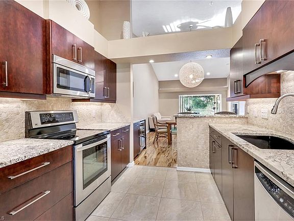 2nd image of 26720 Bonita Fairways Blvd Unit 203