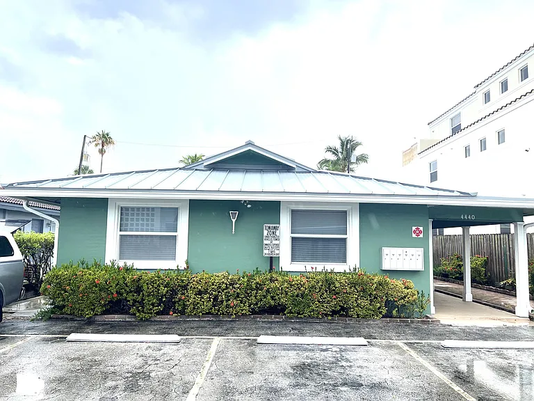 4440 Bougainvilla Dr #4B — Photo 14