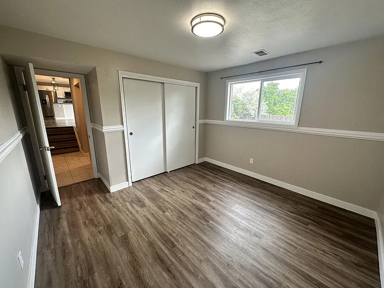 7628 S Eaton Way — Photo 12