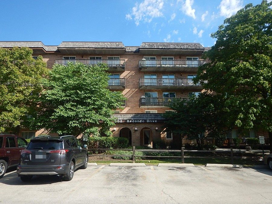 1st image of 502 Redondo Dr APT 201