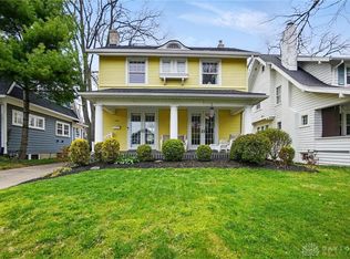 125 Forrer Blvd, Oakwood, OH 45419