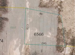 216 Prospect St NW, Lenoir, NC 28645