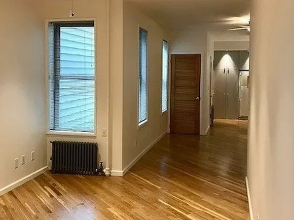 25-54 37th Street image 28 of 36