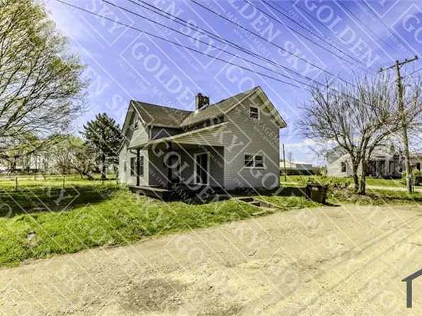 109 W Main St, Mooreland, IN 47360