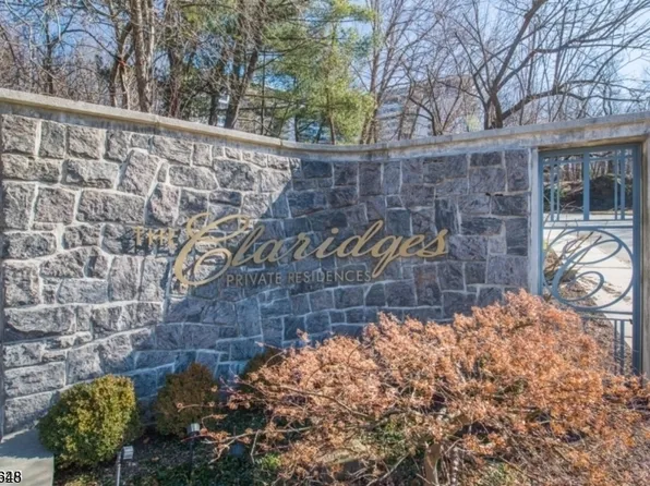 1 Claridge Dr #114, Verona Twp., NJ 07044