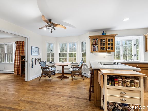 3rd image of 319 Laurelwood Drive