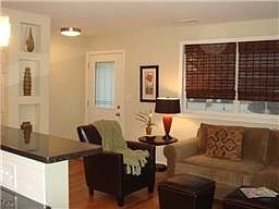 Living room open to great kichen