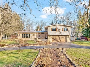 333 E Arnold St, Sandwich, IL 60548
