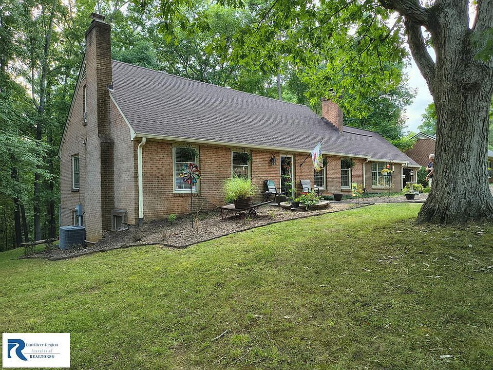 1st image of 160 Greencroft Pl