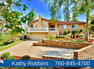 1320 Scenic Dr, Escondido, CA 92029