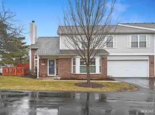 9777 Cambridge Cir, Mokena, IL 60448