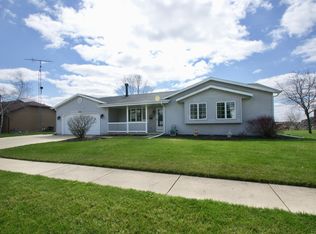 501 S Davis St, Elkhorn, WI 53121