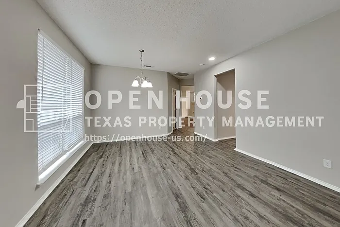 5004 Lodgepole Ln — Photo 8