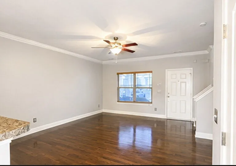 735 Tulip Grove Rd #304 — Photo 3