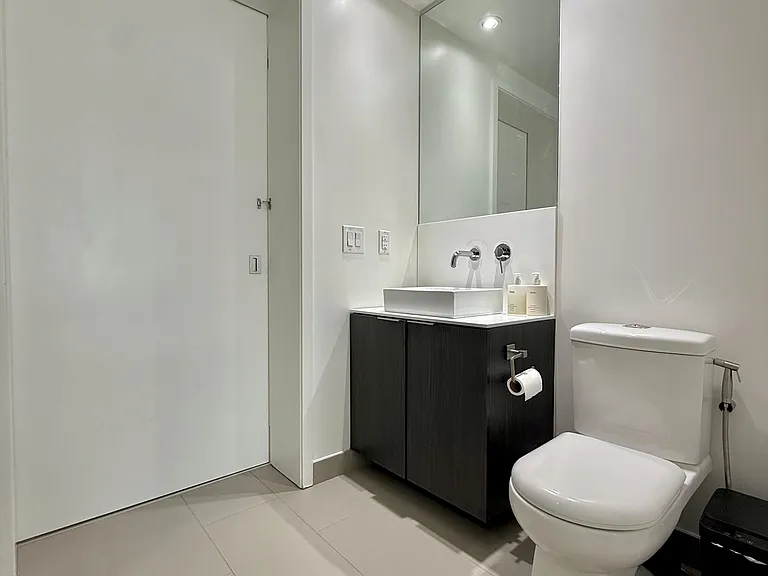 159 Dundas St E #1901 — Photo 12