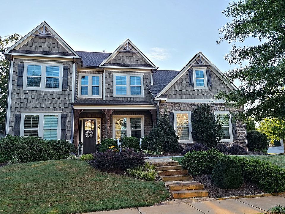 1st image of 135 Keowee Ave