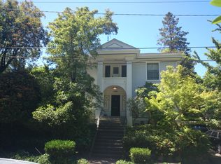 1005 Summit Ave E, Seattle, WA 98102