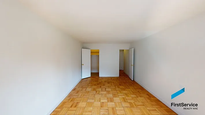 Rented by FirstService Realty (legacy) | media 16