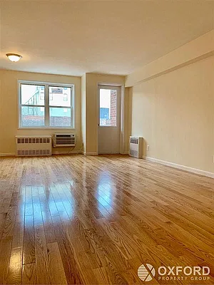 Rented by Oxford Property Group | media 9