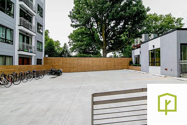 Rented by Rentopia | media 42