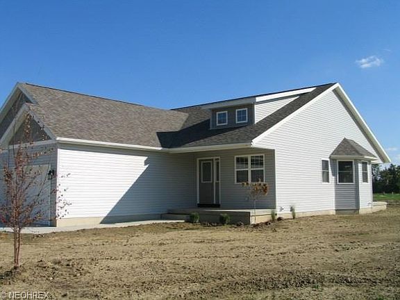 3rd image of 335 Nathan Dr