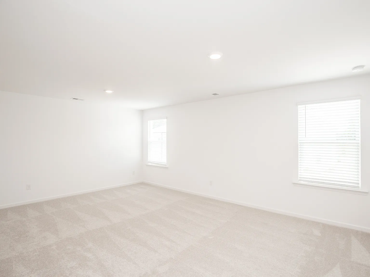 3 bed, 2.5 bath, 2224 sqft, $2,195 — Photo 4