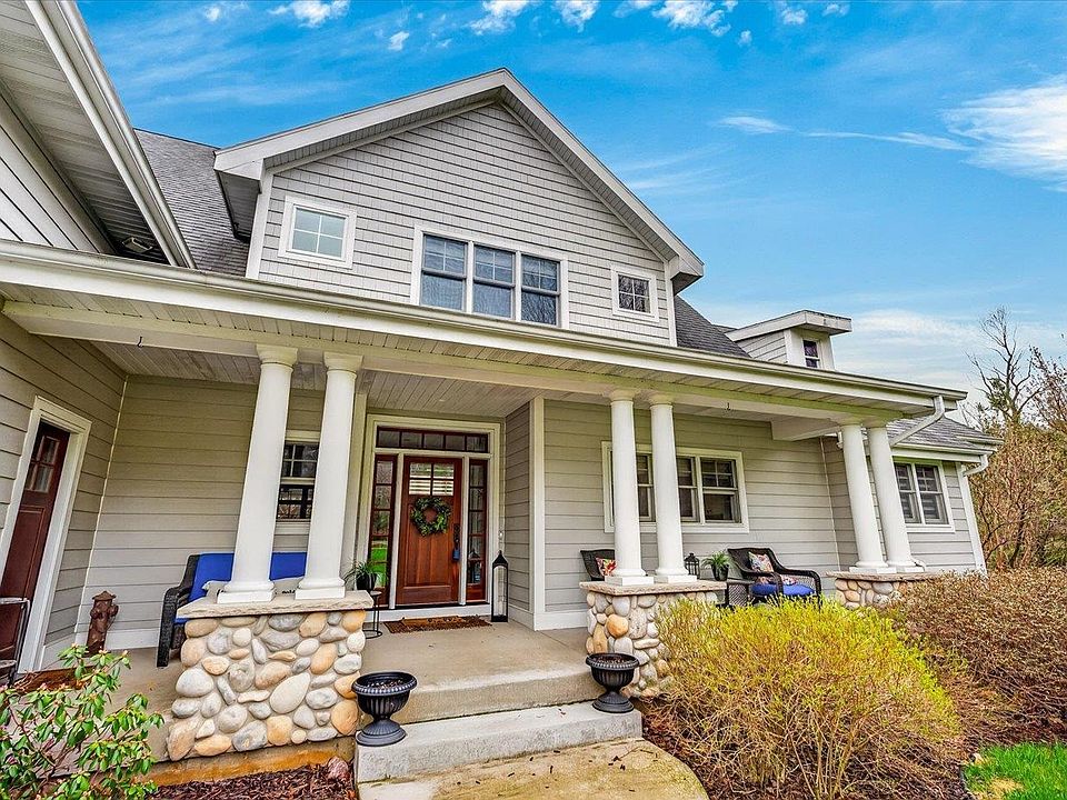 4857 Autumn Leaf Ct, Waunakee, WI 53597 | Zillow