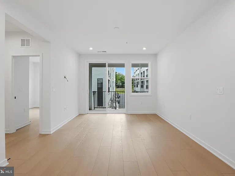 4759 Sully Point Ln #405 — Photo 11