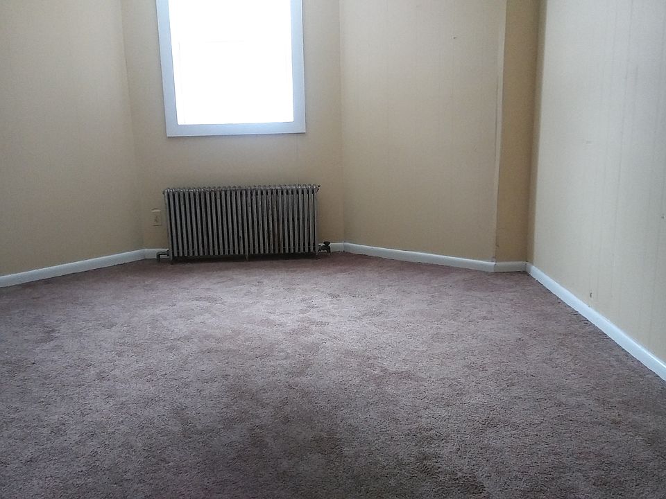 2nd image of 77 Champlain St #Dn