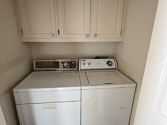4th image of 1828 Wise Chapel Ct