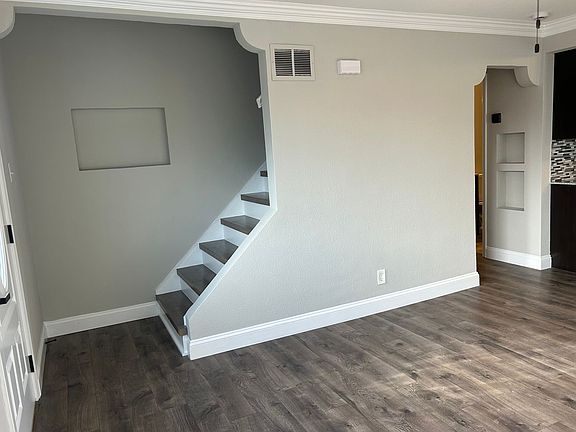3rd image of 6307 Marquette Ave