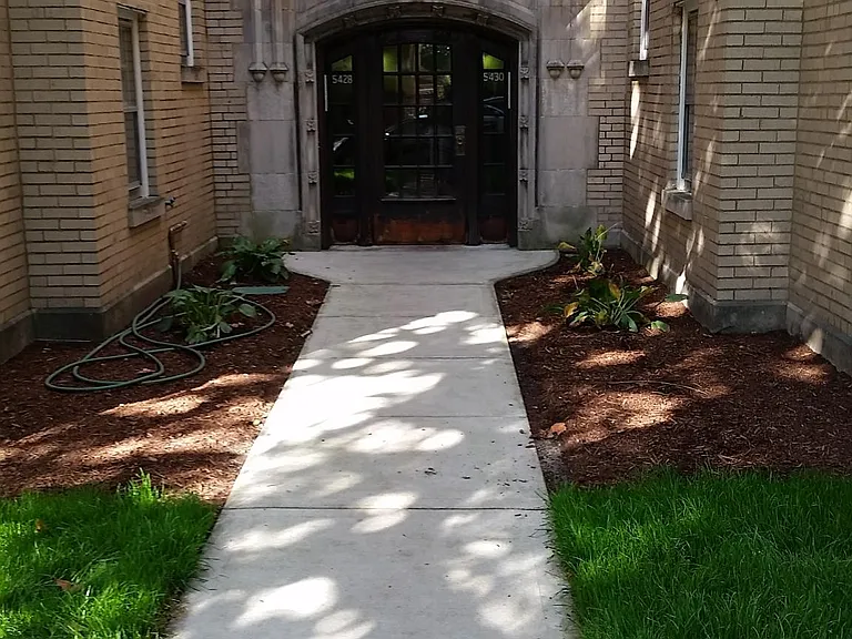 5428 N Kimball Ave #2W — Photo 3