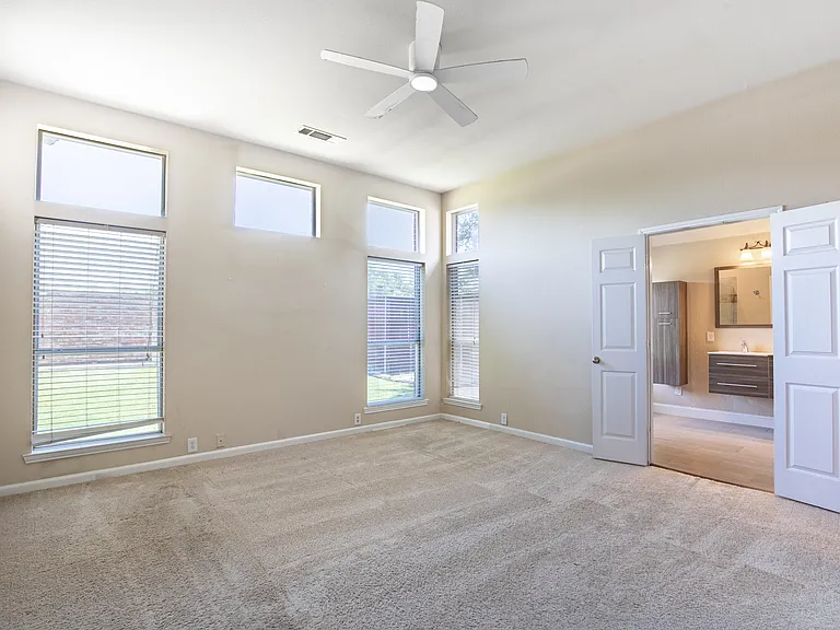 11388 Blackhawk Dr — Photo 18