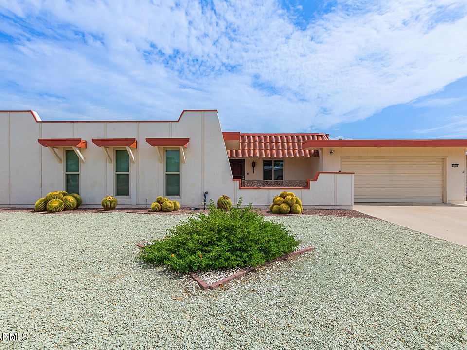 1st image of 10829 W Palmeras Dr