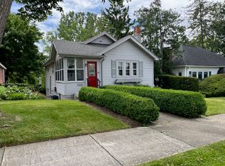 175 Albertson St, Rochester, MI 48307