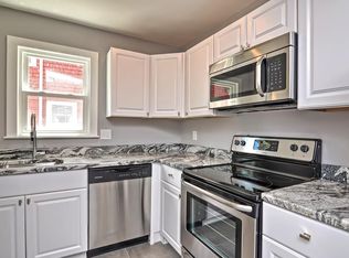 57 Rowena St, Worcester, MA 01606