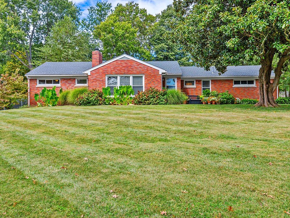 1721 Hawthorne Ln, Lexington, KY 40505 | Zillow