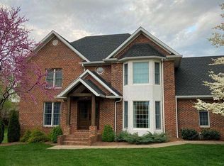 1451 Tallwood Ct, Bowling Green, KY 42103