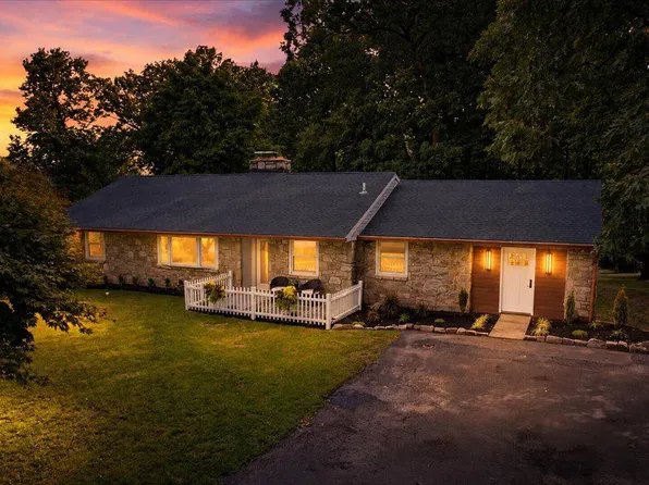 315 Quarry Rd, Spring City, PA 19475