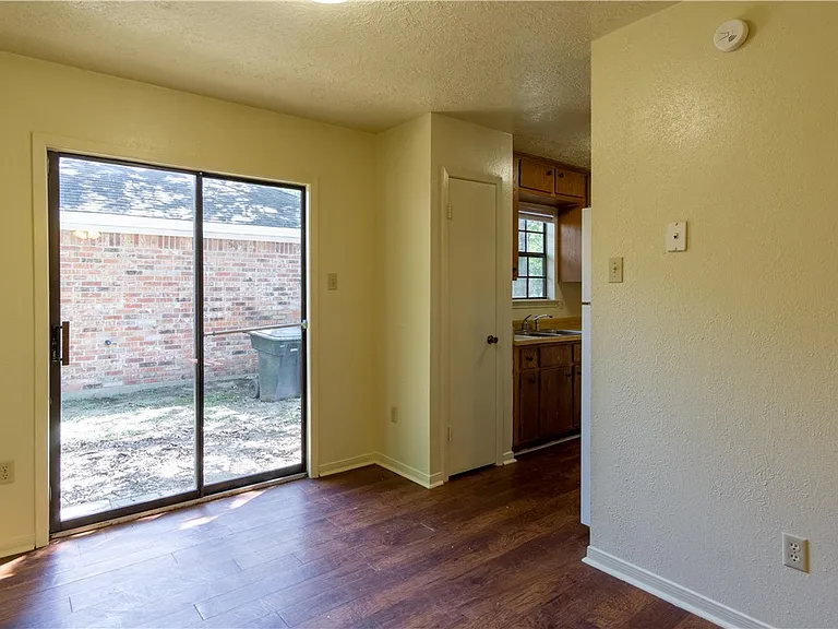 625 San Mario Ct — Photo 4