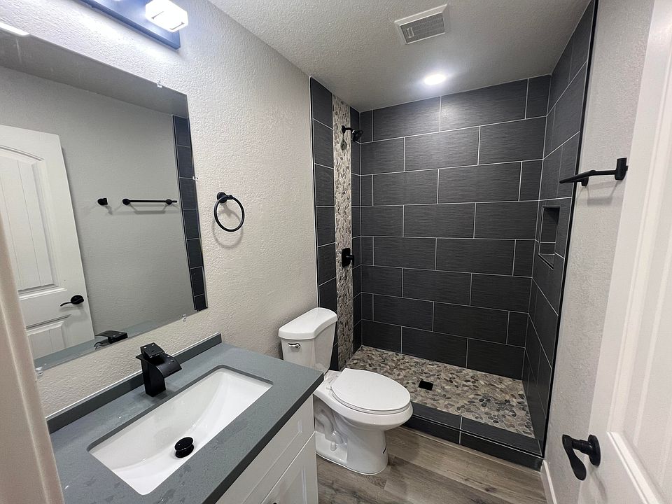 2nd image of 4366 Idaho St #4