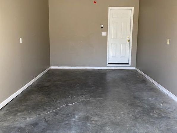 5121 Whirl A Way Ln, Lawrenceburg, KY 40342