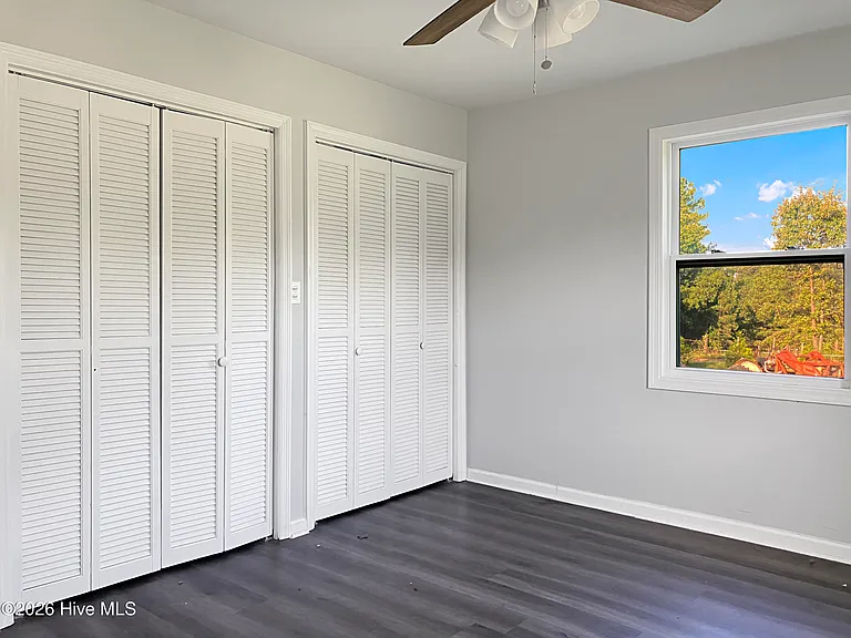 500 Wilkins Rd — Photo 7