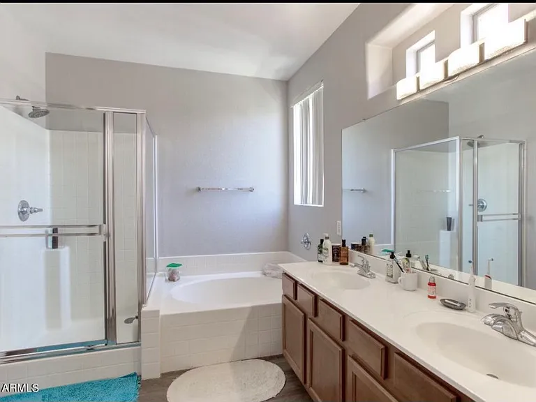 1886 E Don Carlos Ln #151 — Photo 5