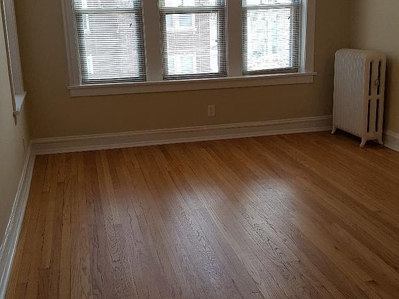 2nd image of 907 S Humphrey Ave APT 3