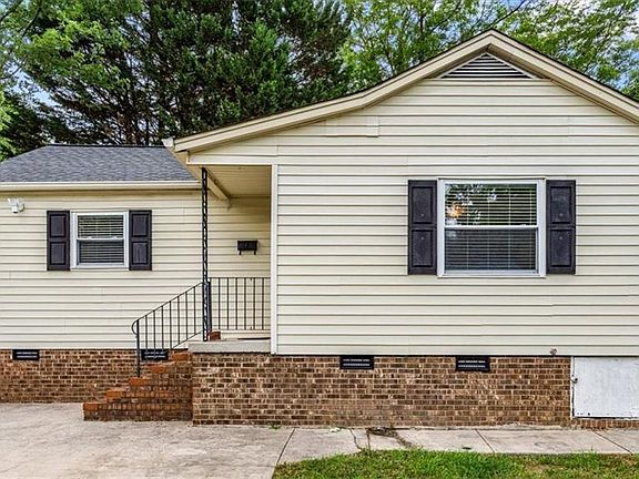 2nd image of 609 Hedrick Ave