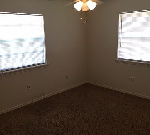4th image of 1219 N Storer Ave #1219