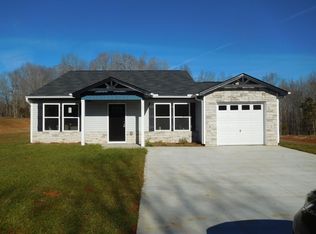 780 Darwin Rd, Gaffney, SC 29340